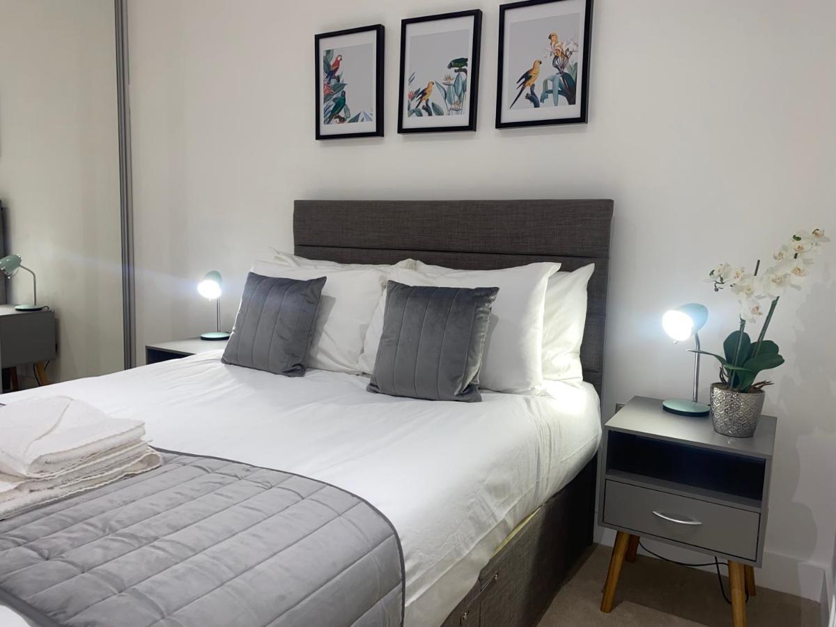 Roomotel - Broadoaks Apartments Solihull Eksteriør bilde