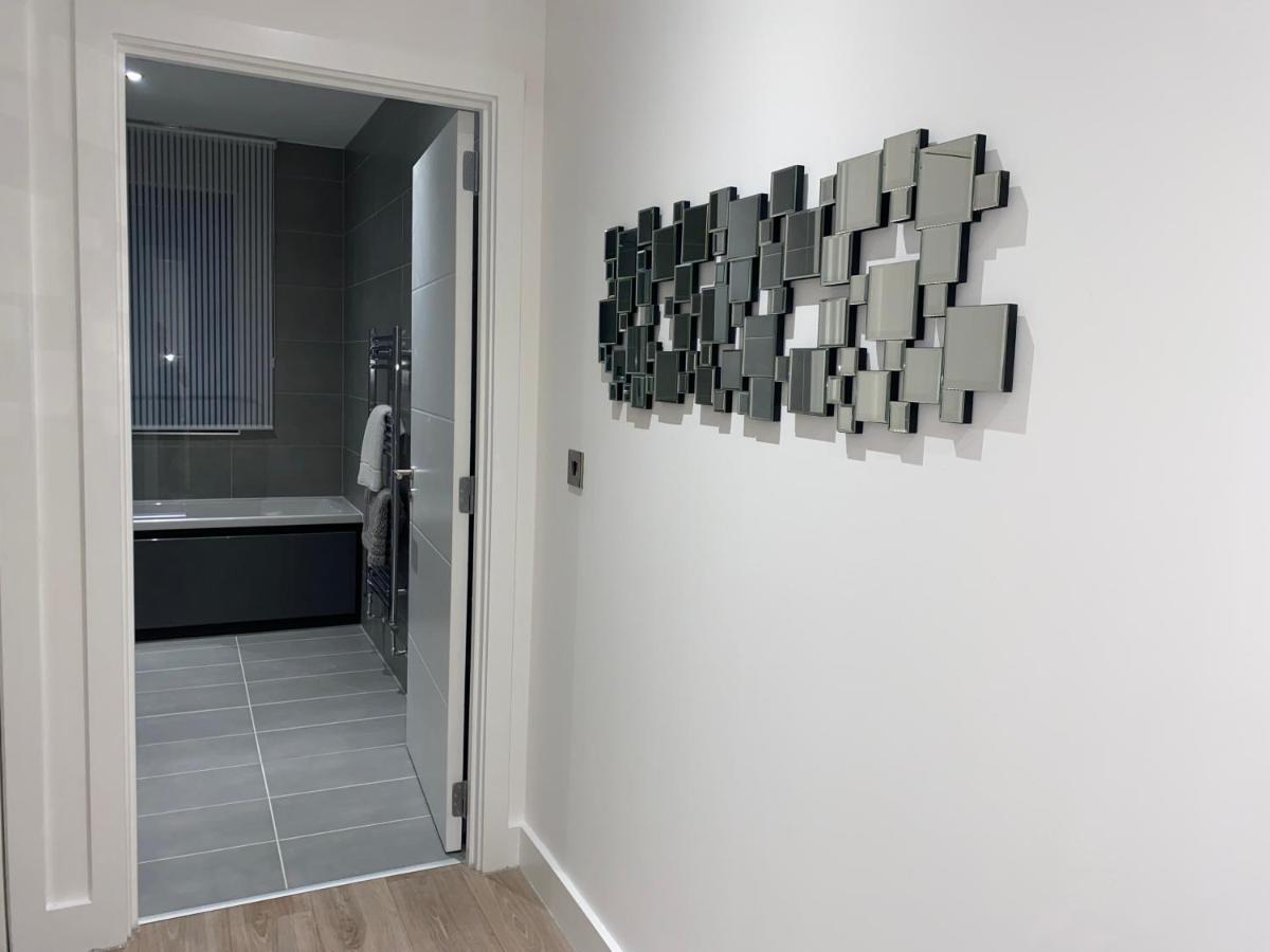 Roomotel - Broadoaks Apartments Solihull Eksteriør bilde